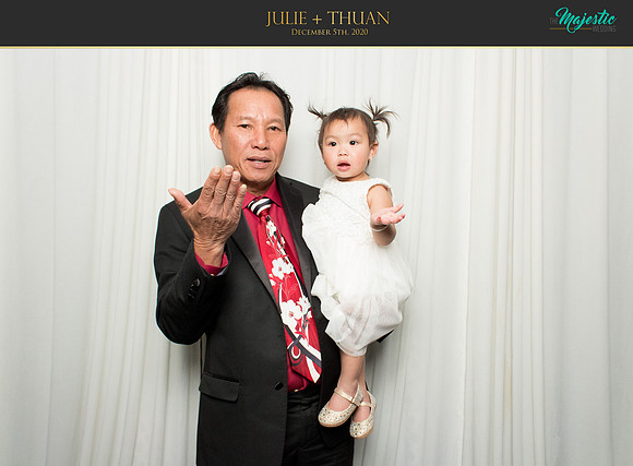 20053 - Julie + Thuan Wedding Photobooth 2020