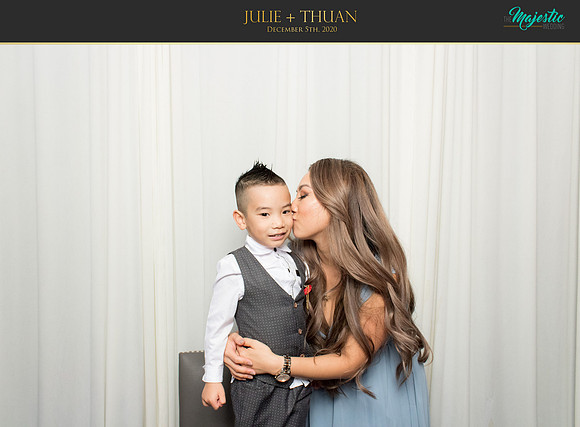 20071 - Julie + Thuan Wedding Photobooth 2020