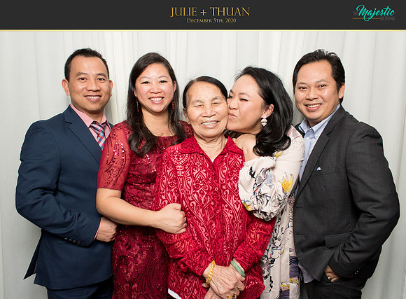 20118 - Julie + Thuan Wedding Photobooth 2020