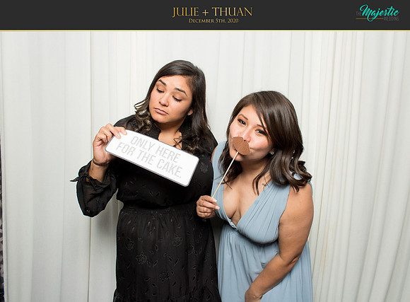 20032 - Julie + Thuan Wedding Photobooth 2020