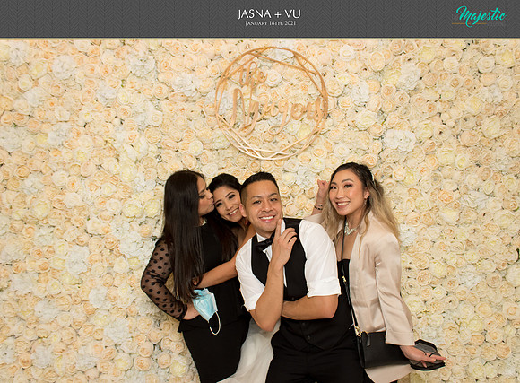 20218 - Jasna + Vu Wedding Photobooth 2021