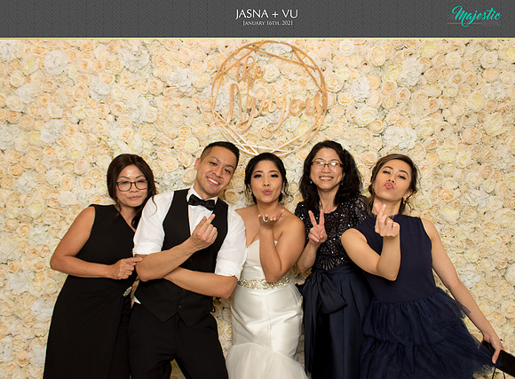 20224 - Jasna + Vu Wedding Photobooth 2021