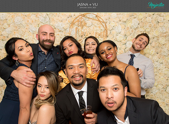 20182 - Jasna + Vu Wedding Photobooth 2021