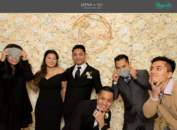 20074 - Jasna + Vu Wedding Photobooth 2021