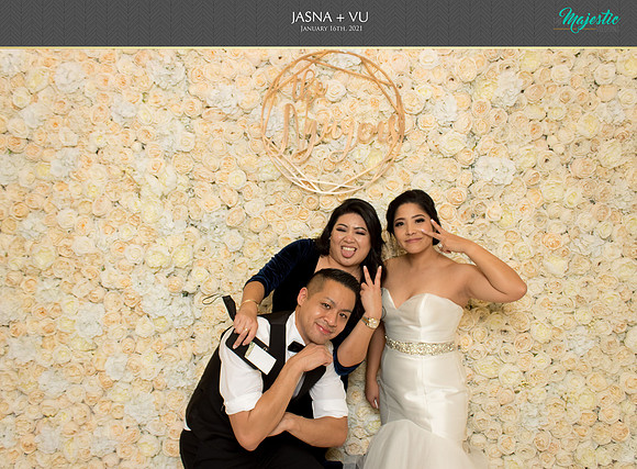 20221 - Jasna + Vu Wedding Photobooth 2021