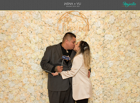 20121 - Jasna + Vu Wedding Photobooth 2021