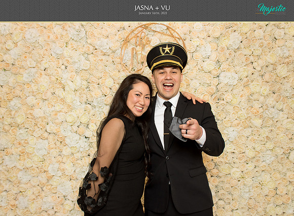 20154 - Jasna + Vu Wedding Photobooth 2021