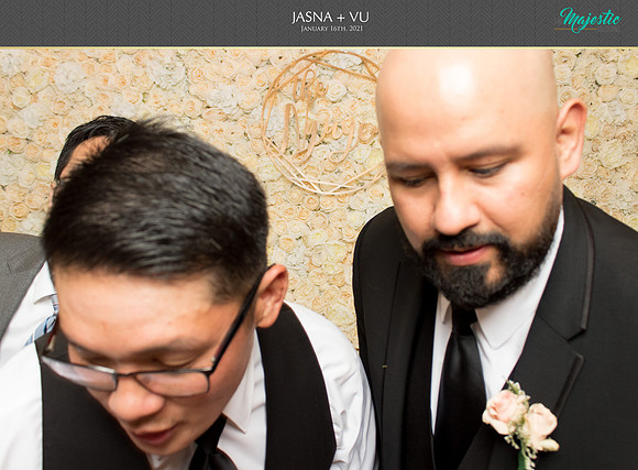 20240 - Jasna + Vu Wedding Photobooth 2021