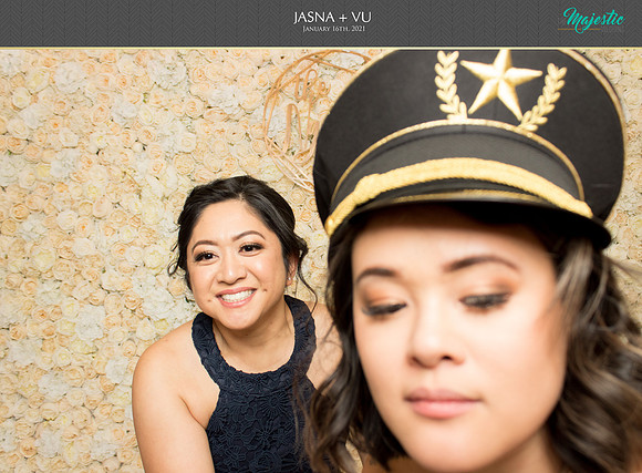 20189 - Jasna + Vu Wedding Photobooth 2021