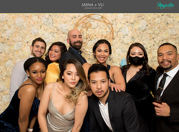 20180 - Jasna + Vu Wedding Photobooth 2021
