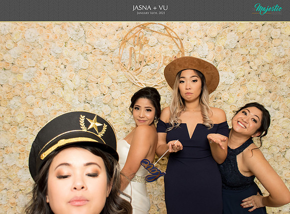 20188 - Jasna + Vu Wedding Photobooth 2021