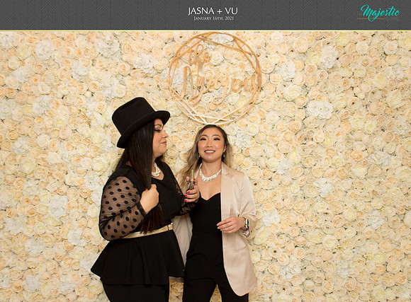 20105 - Jasna + Vu Wedding Photobooth 2021