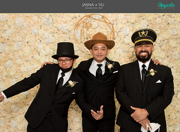20092 - Jasna + Vu Wedding Photobooth 2021