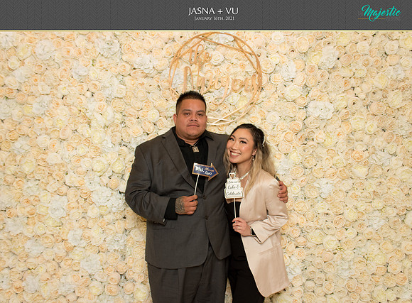 20120 - Jasna + Vu Wedding Photobooth 2021