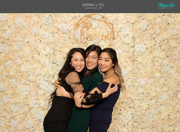 20124 - Jasna + Vu Wedding Photobooth 2021