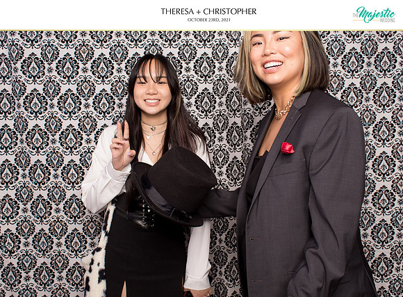 60350 - Theresa + Christopher Wedding Photobooth 2021