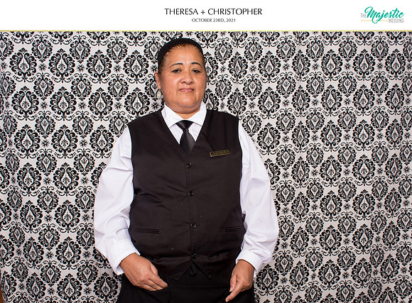 60438 - Theresa + Christopher Wedding Photobooth 2021