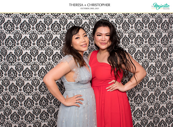 60428 - Theresa + Christopher Wedding Photobooth 2021