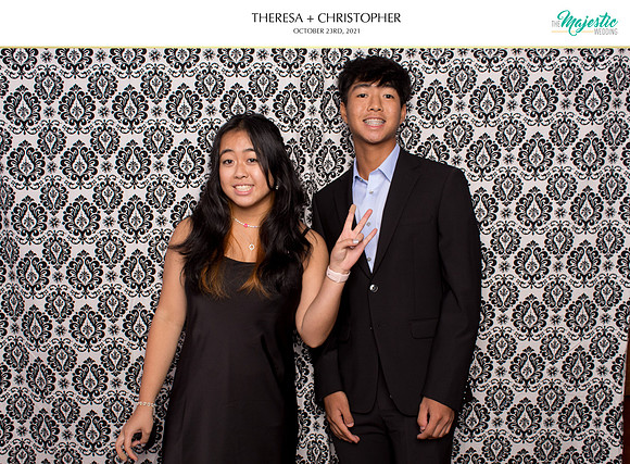 60064 - Theresa + Christopher Wedding Photobooth 2021