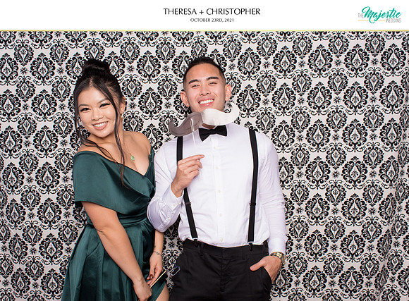 60076 - Theresa + Christopher Wedding Photobooth 2021