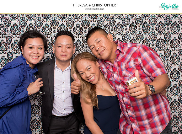 60363 - Theresa + Christopher Wedding Photobooth 2021