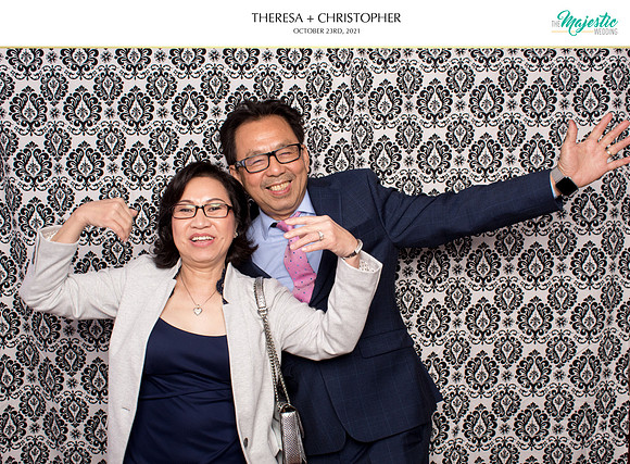 60186 - Theresa + Christopher Wedding Photobooth 2021