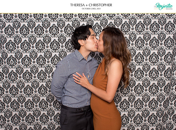 60052 - Theresa + Christopher Wedding Photobooth 2021