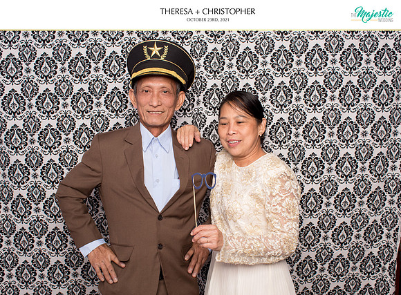 60085 - Theresa + Christopher Wedding Photobooth 2021