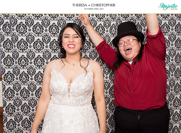 60378 - Theresa + Christopher Wedding Photobooth 2021