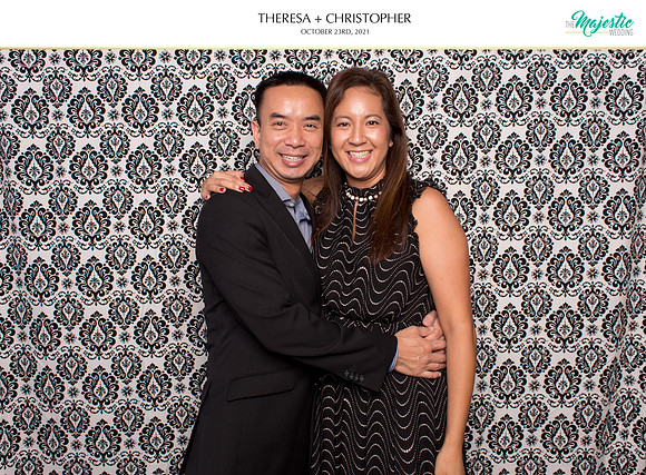 60056 - Theresa + Christopher Wedding Photobooth 2021