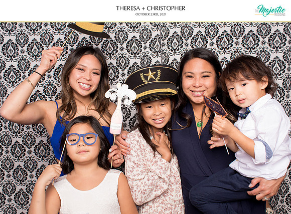 60159 - Theresa + Christopher Wedding Photobooth 2021