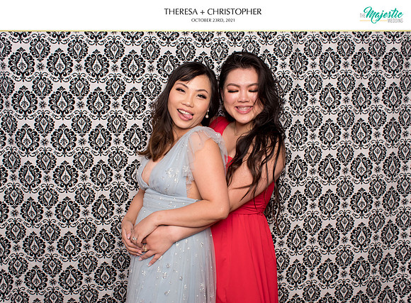 60429 - Theresa + Christopher Wedding Photobooth 2021