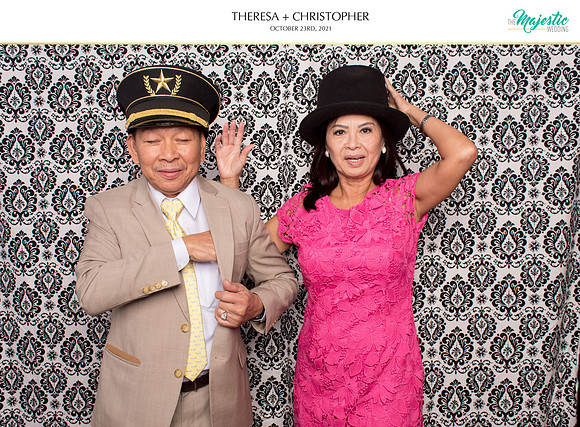 60078 - Theresa + Christopher Wedding Photobooth 2021