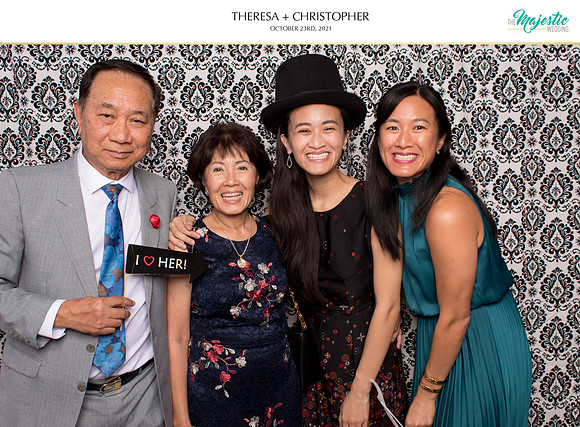 60349 - Theresa + Christopher Wedding Photobooth 2021