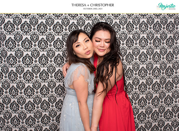 60430 - Theresa + Christopher Wedding Photobooth 2021