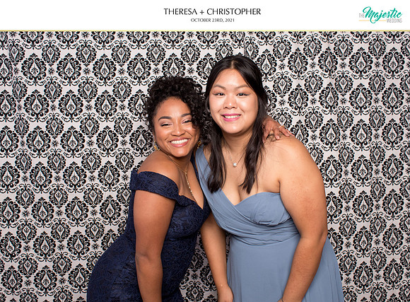 60339 - Theresa + Christopher Wedding Photobooth 2021