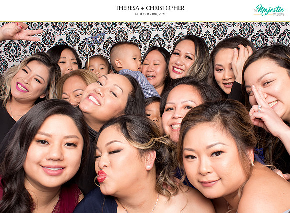 60116 - Theresa + Christopher Wedding Photobooth 2021