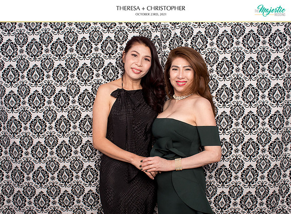 60155 - Theresa + Christopher Wedding Photobooth 2021