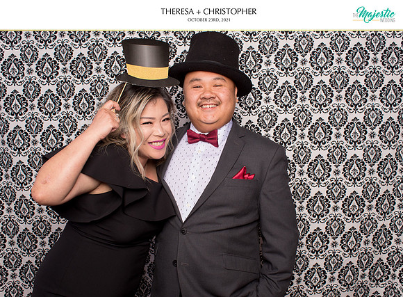 60096 - Theresa + Christopher Wedding Photobooth 2021