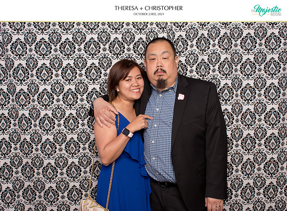 60308 - Theresa + Christopher Wedding Photobooth 2021
