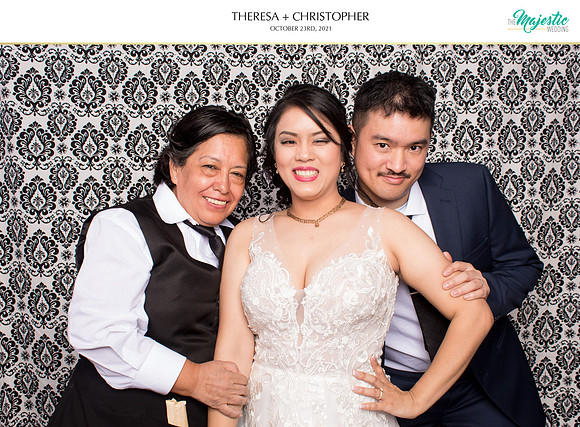 60442 - Theresa + Christopher Wedding Photobooth 2021