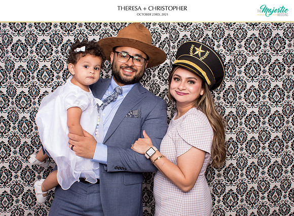 60320 - Theresa + Christopher Wedding Photobooth 2021