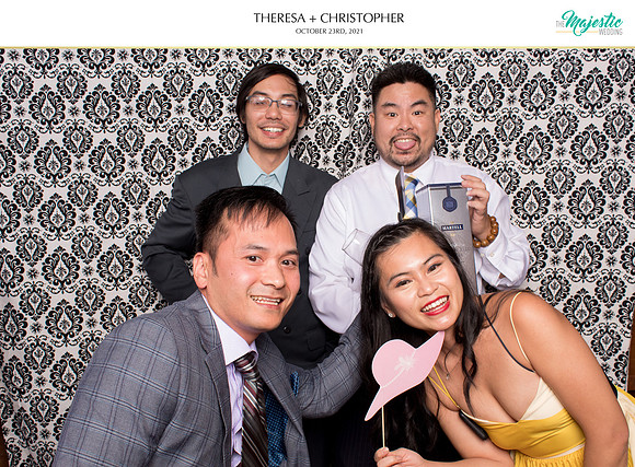 60279 - Theresa + Christopher Wedding Photobooth 2021