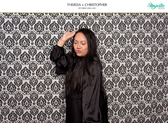 60409 - Theresa + Christopher Wedding Photobooth 2021