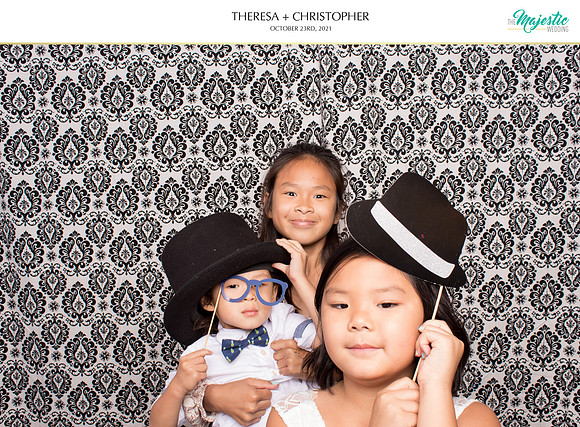 60150 - Theresa + Christopher Wedding Photobooth 2021