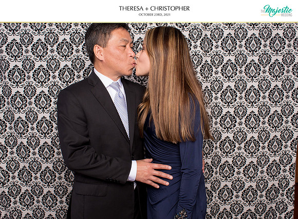 60256 - Theresa + Christopher Wedding Photobooth 2021