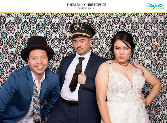 60435 - Theresa + Christopher Wedding Photobooth 2021