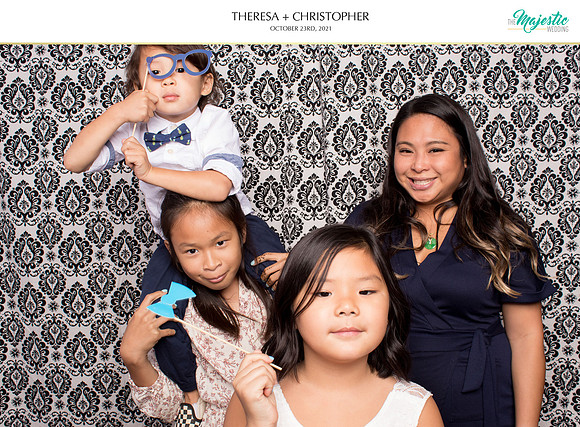 60148 - Theresa + Christopher Wedding Photobooth 2021