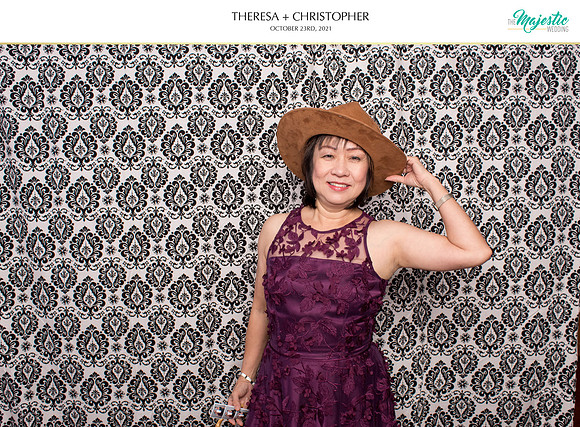 60258 - Theresa + Christopher Wedding Photobooth 2021
