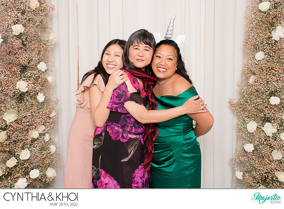 20127 - Cynthia + Khoi Wedding Photobooth 2022